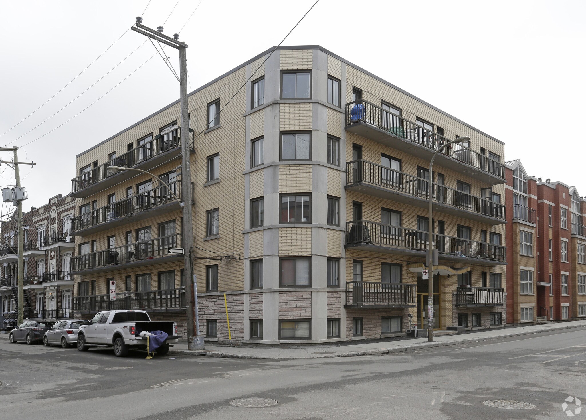 330 Av Laurier E, Montréal, QC à vendre Photo principale- Image 1 de 1