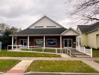 Plus de détails pour 324 N Elm St, Henderson, KY - Bureau à louer