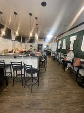 22025 Jamaica Ave, Queens Village, NY à louer Photo intérieure- Image 2 de 6