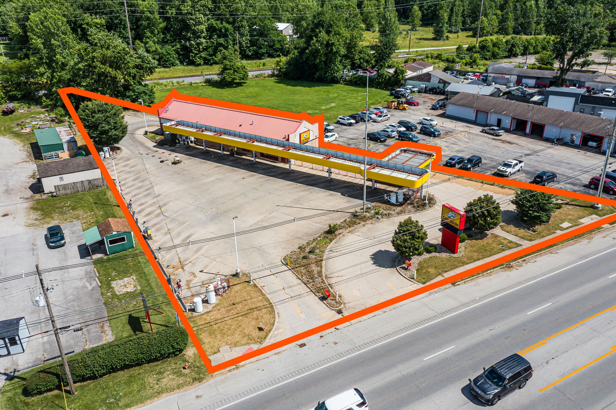 7773 Dixie Hwy, Louisville, KY à louer Photo du bâtiment- Image 1 de 11
