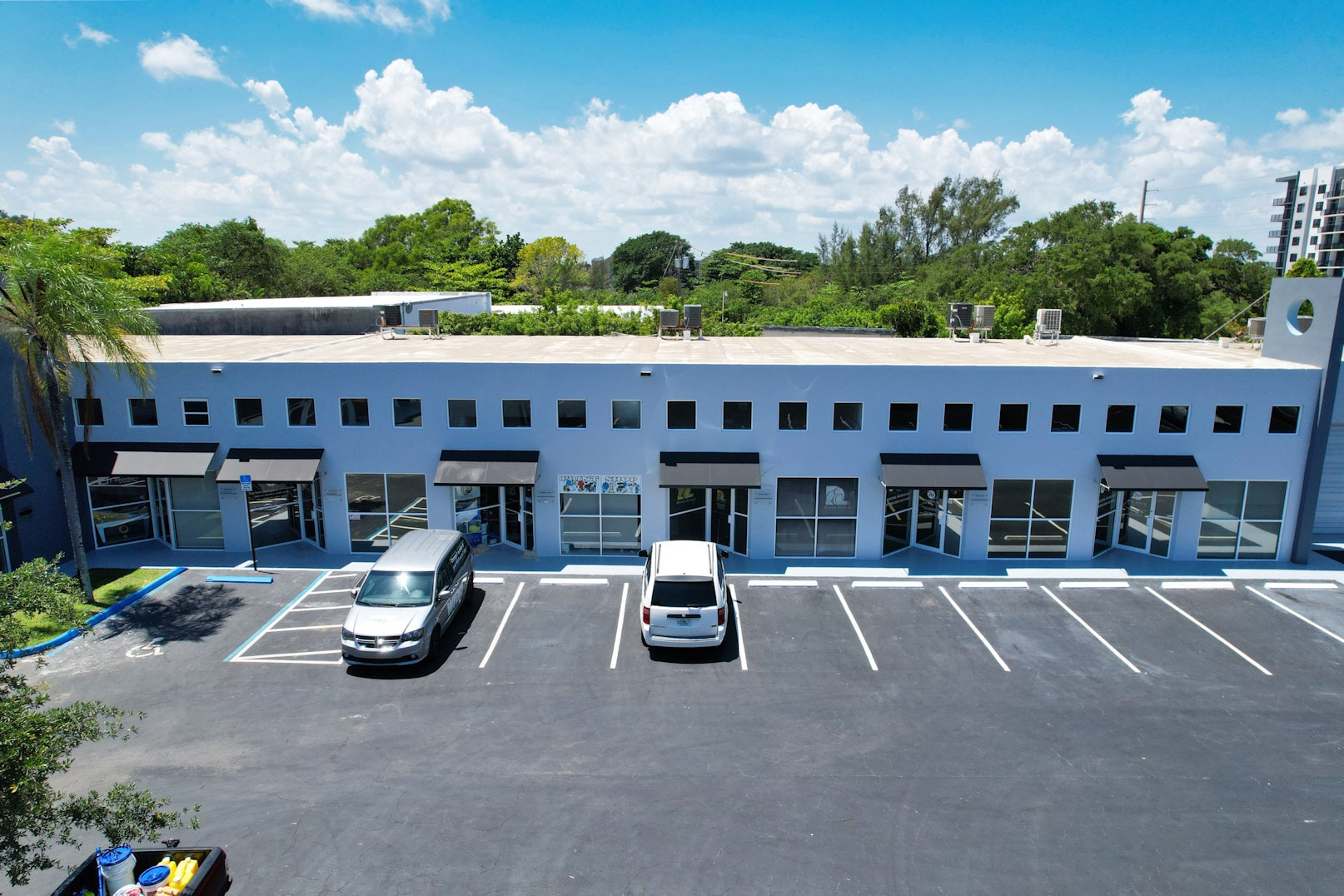 1249 Stirling Rd, Dania Beach, FL for lease Interior Photo- Image 1 of 6