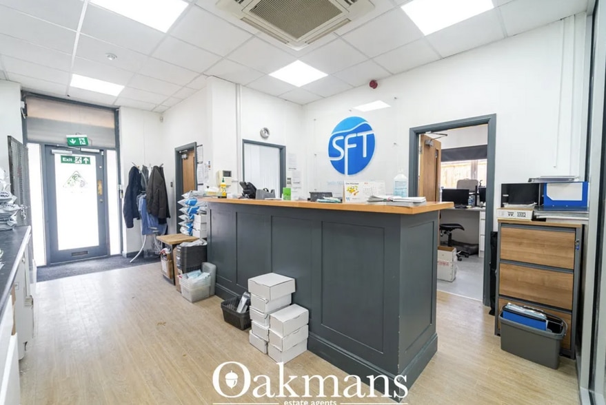 118 Turves Green, Birmingham for sale - Interior Photo - Image 2 of 20