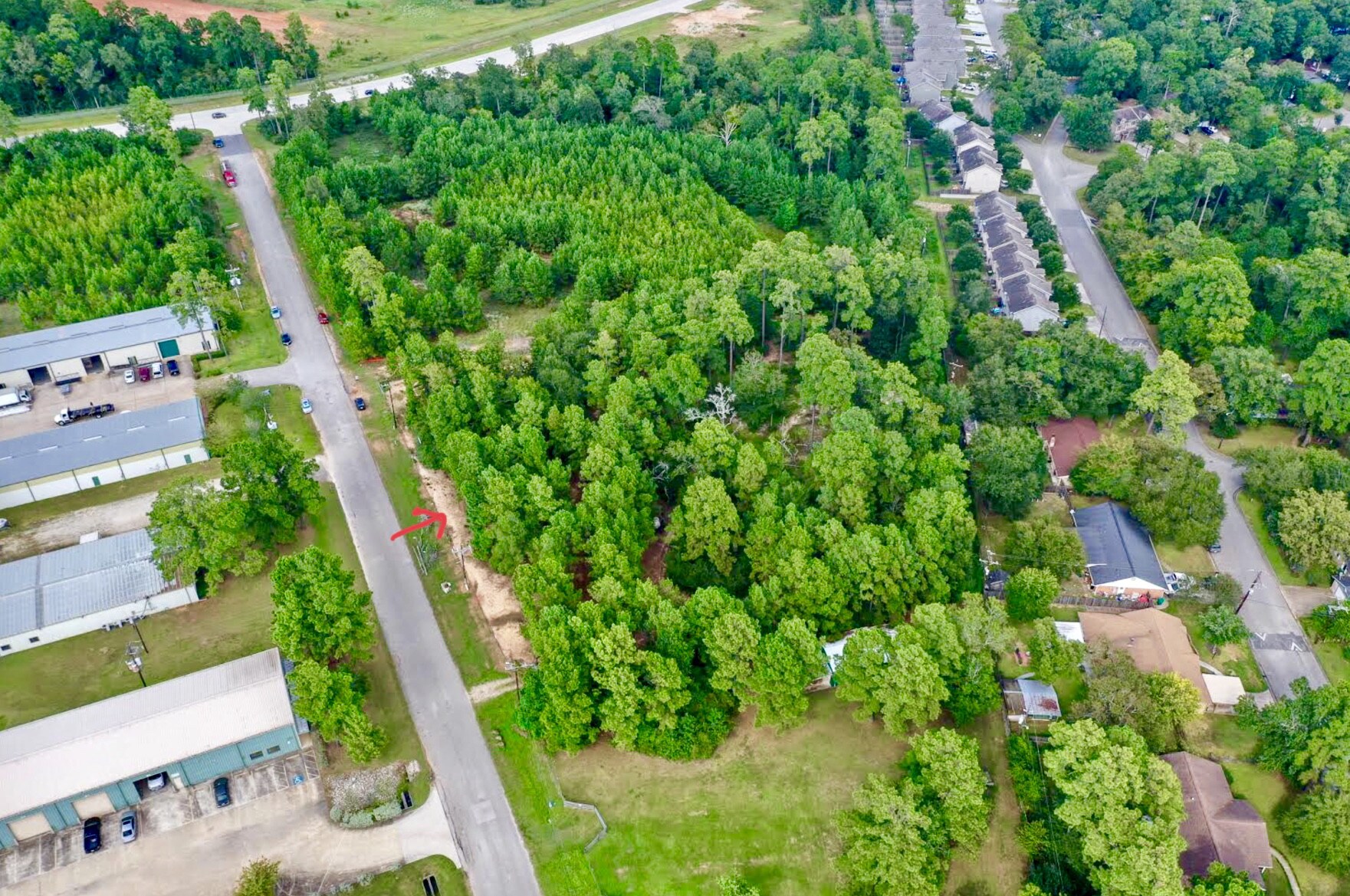 3705 Hilltop Dr, Conroe, TX à vendre Photo principale- Image 1 de 22