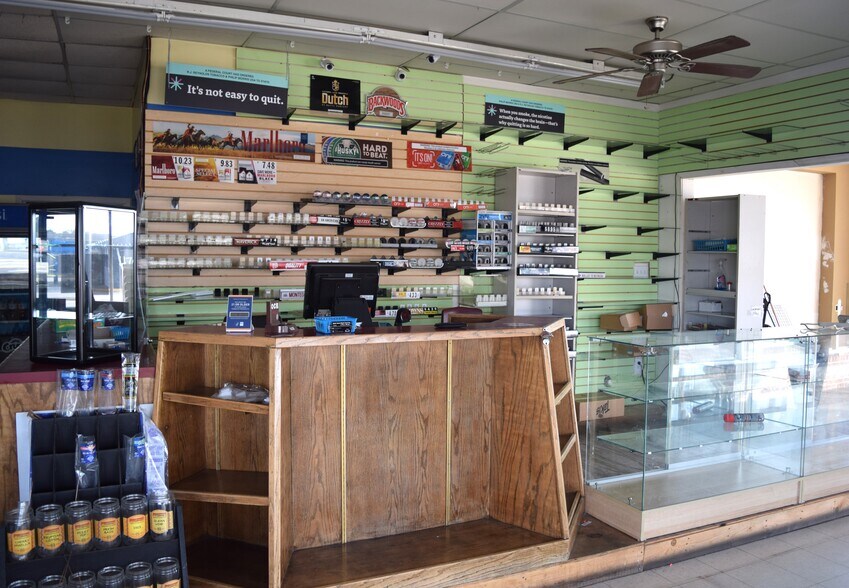 5307 Towson Ave, Fort Smith, AR for lease - Building Photo - Image 2 of 5