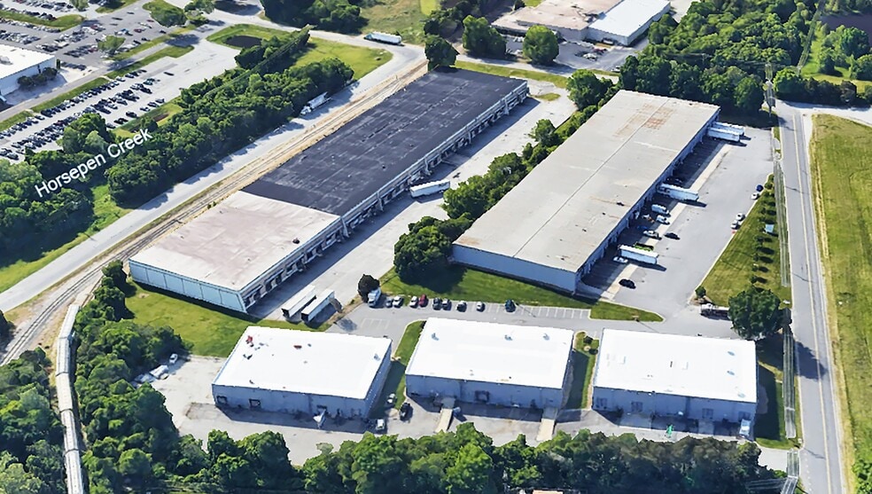 500 Radar Rd, Greensboro, NC for lease - Building Photo - Image 2 of 7