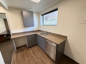 1712-1780 Topaz Dr, Loveland, CO for lease Interior Photo- Image 2 of 7