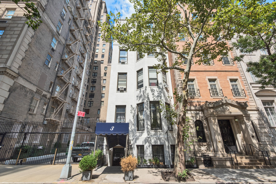 3 E 63rd St, New York, NY for sale - Building Photo - Image 1 of 1