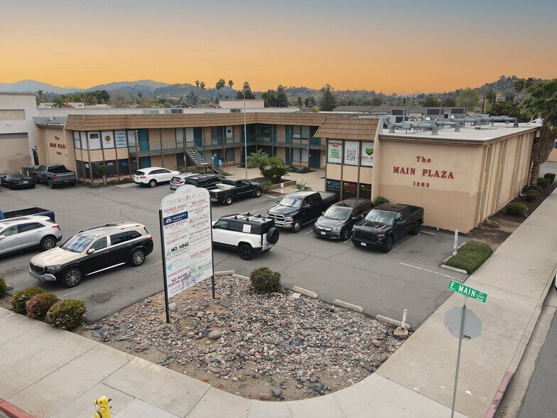 1283 E Main St, El Cajon, CA à louer - Photo du bâtiment - Image 1 de 4