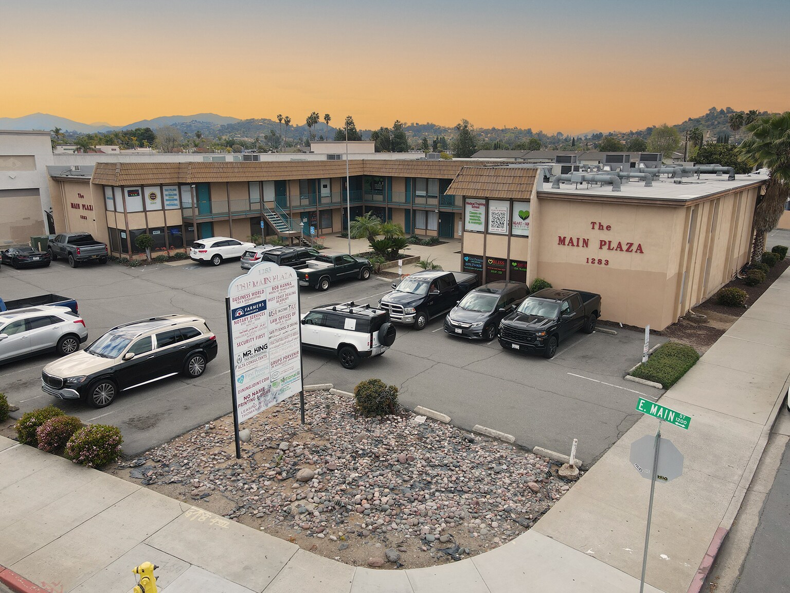 1283 E Main St, El Cajon, CA for lease Building Photo- Image 1 of 5