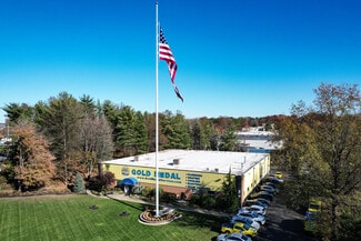 Plus de détails pour 11 Cotters Ln, East Brunswick, NJ - Industriel à vendre