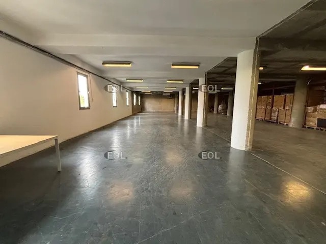 Flex in Wissous for lease - Interior Photo - Image 3 of 6