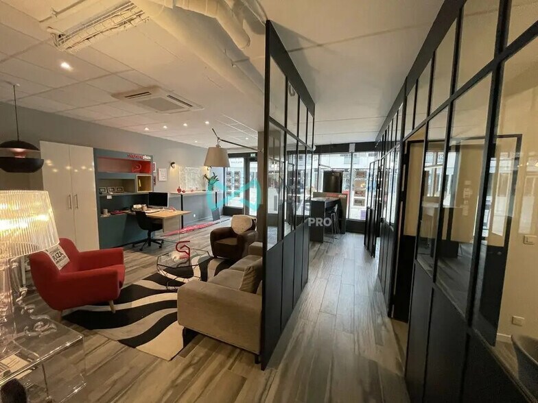 Retail in Bezannes for lease - Interior Photo - Image 3 of 6