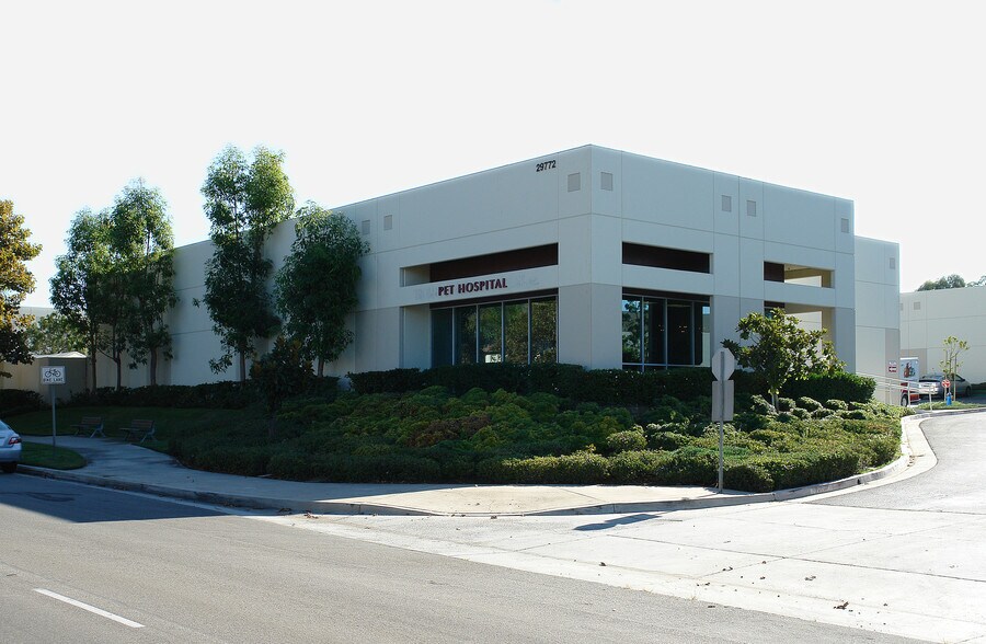 29772 Avenida De Las Banderas, Rancho Santa Margarita, CA à louer - Photo principale - Image 2 de 5