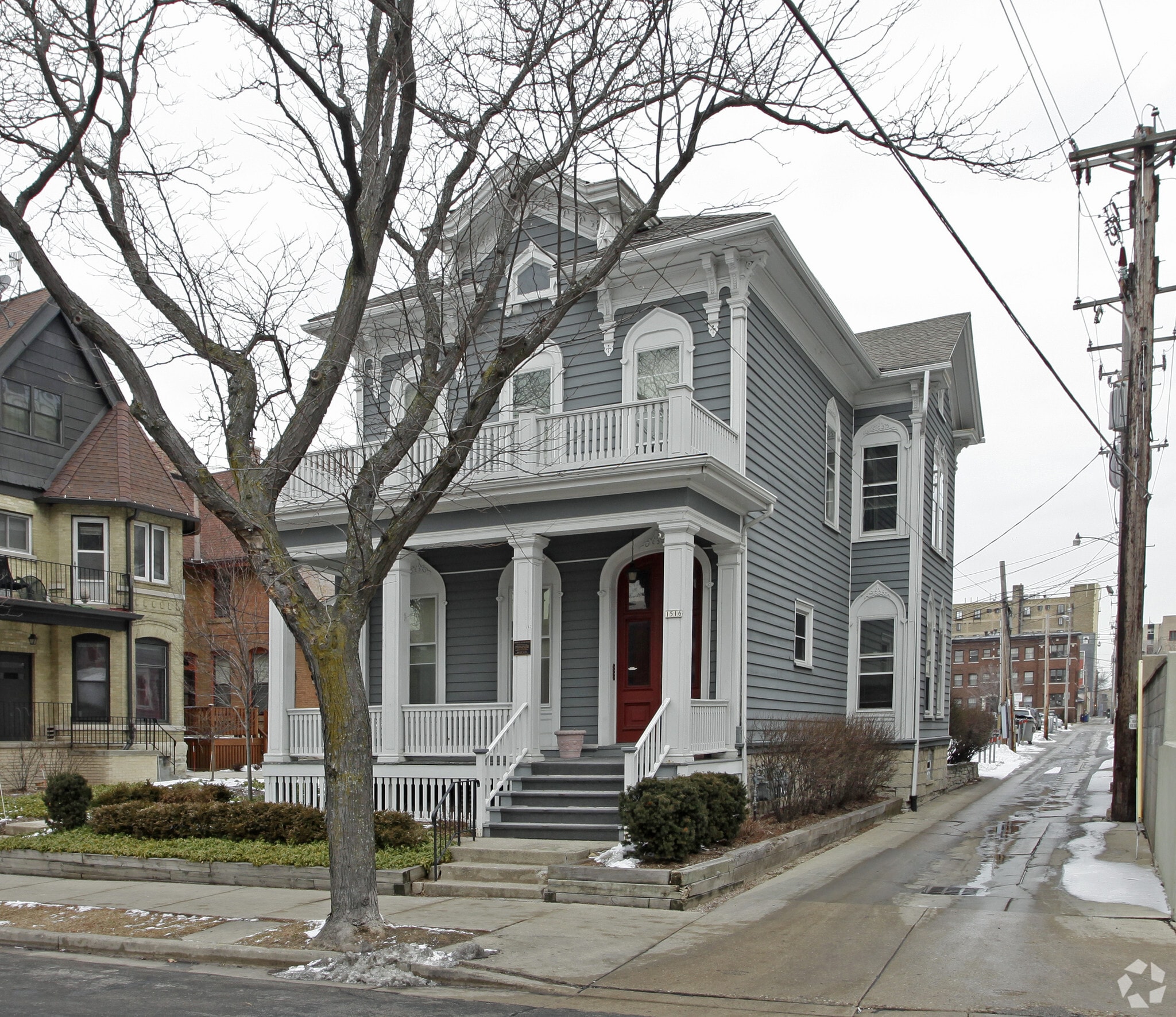 1516 E Brady St, Milwaukee, WI for sale Primary Photo- Image 1 of 3