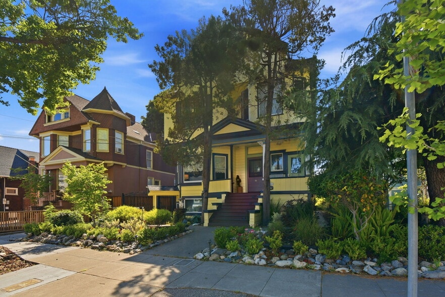931 Chestnut St, Alameda, CA à vendre - Photo du bâtiment - Image 3 de 67