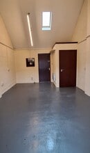 Ben Nevis Dr, Fort William for lease Interior Photo- Image 2 of 3