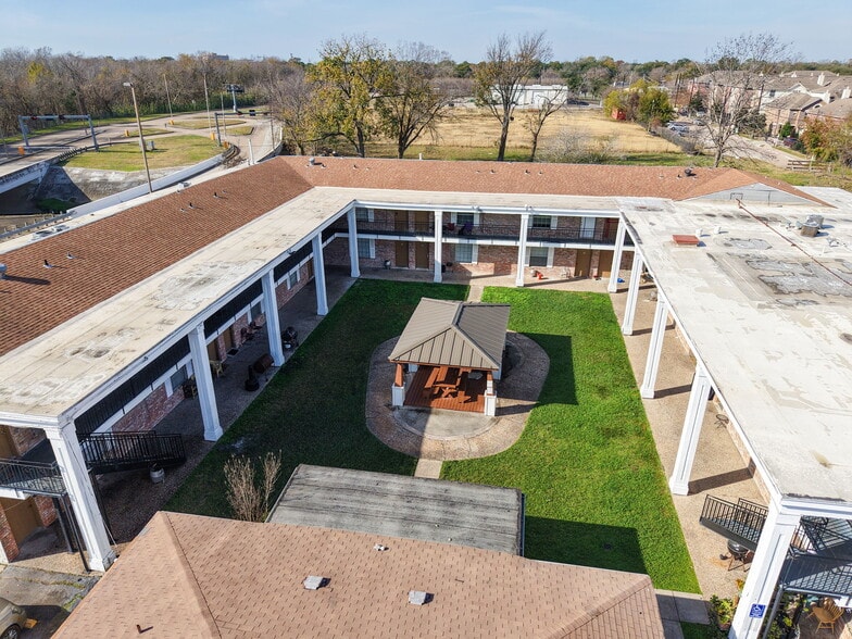 8800 Gulf Fwy, Houston, TX à vendre - Photo du bâtiment - Image 2 de 29