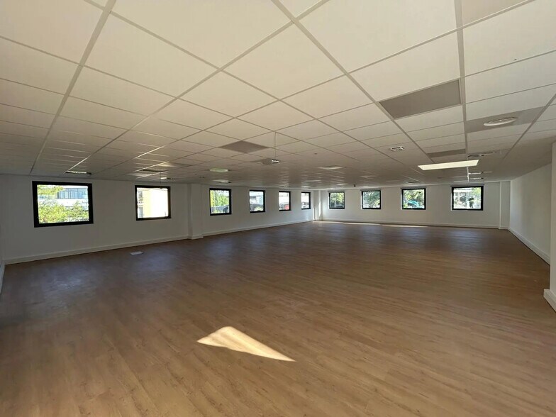 Impasse Paradou, Marseille à louer - Photo du bâtiment - Image 2 de 14