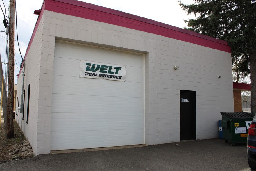 601 13th Ave S, Hopkins, MN for lease - Building Photo - Image 2 of 19