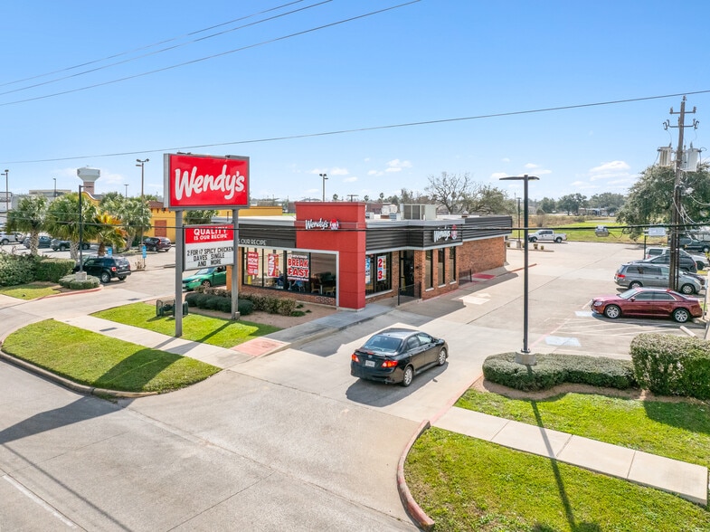4014 Spencer Hwy, Pasadena, TX for sale - Building Photo - Image 1 of 2