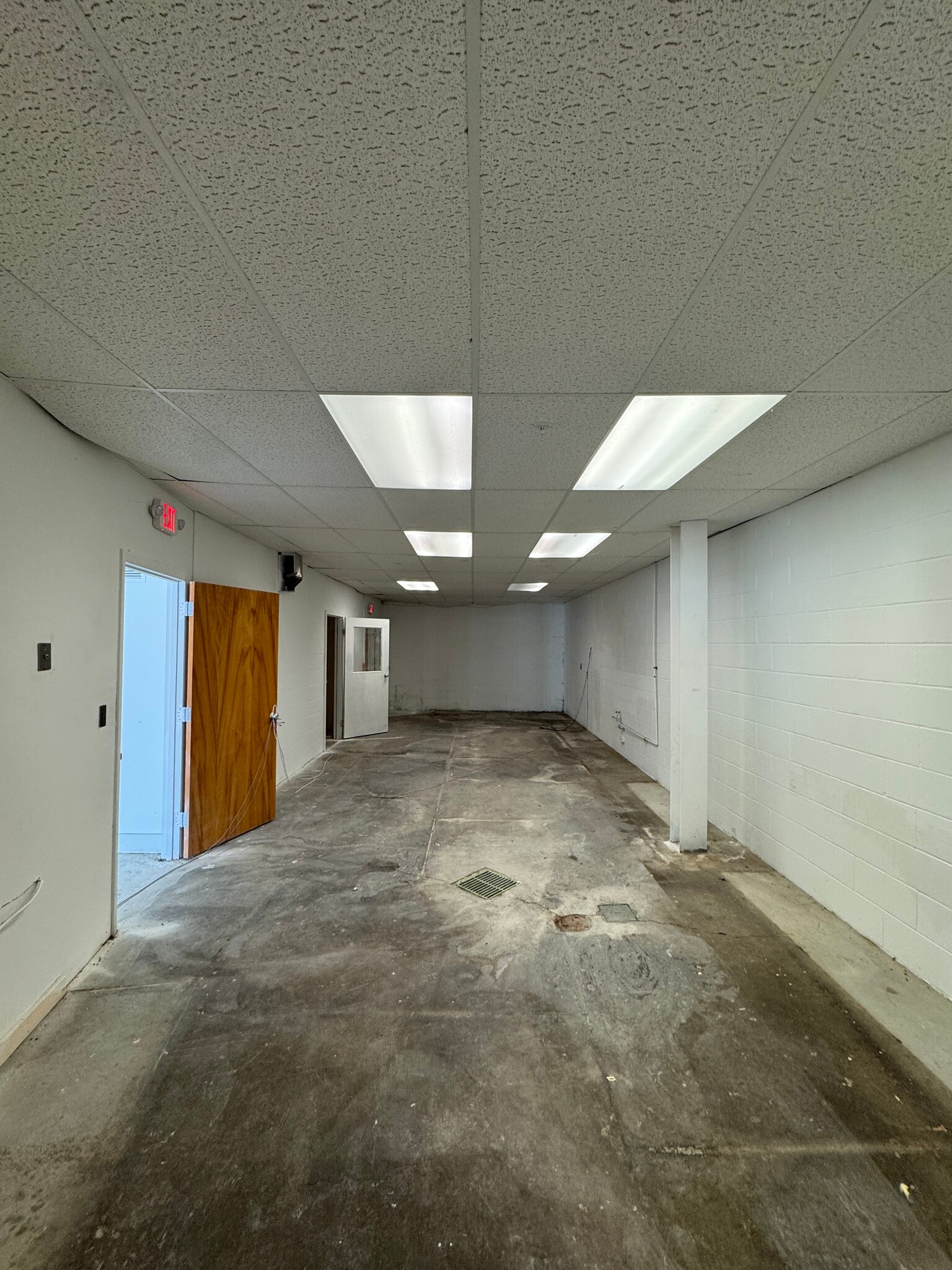 45-69 Veterans Memorial Dr, North Adams, MA à louer Photo du bâtiment- Image 1 de 2