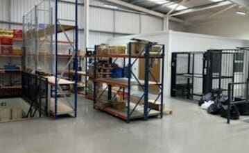 Hanworth Ln, Chertsey à louer Photo intérieure- Image 2 de 2