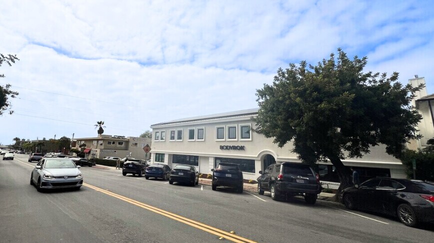 1150 Silverado St, La Jolla, CA à louer - Photo du bâtiment - Image 2 de 10