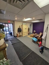 701 Decatur Ave N, Golden Valley, MN for lease Interior Photo- Image 1 of 6