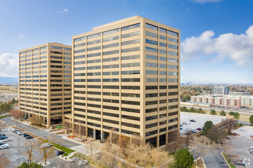 7979 E Tufts Ave, Denver, CO à louer - Photo du bâtiment - Image 1 de 16