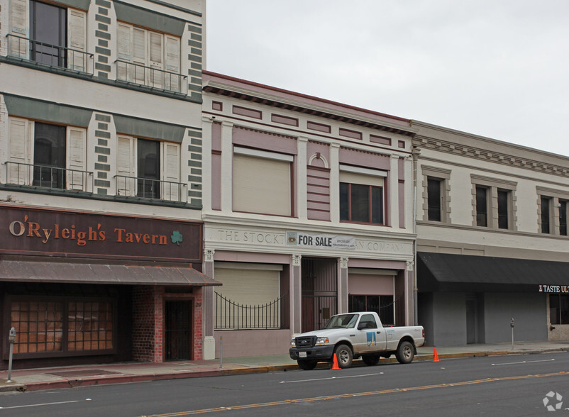 10 N California St, Stockton, CA à vendre - Photo principale - Image 1 de 1