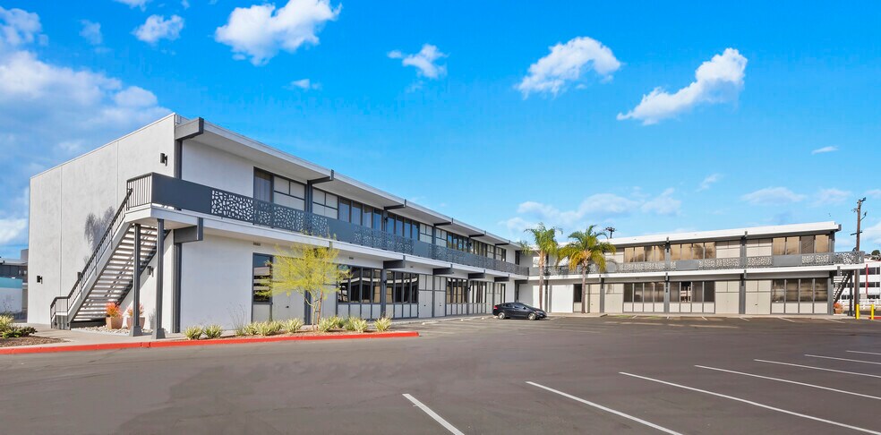 4250 Pacific Hwy, San Diego, CA à louer - Photo du bâtiment - Image 2 de 27