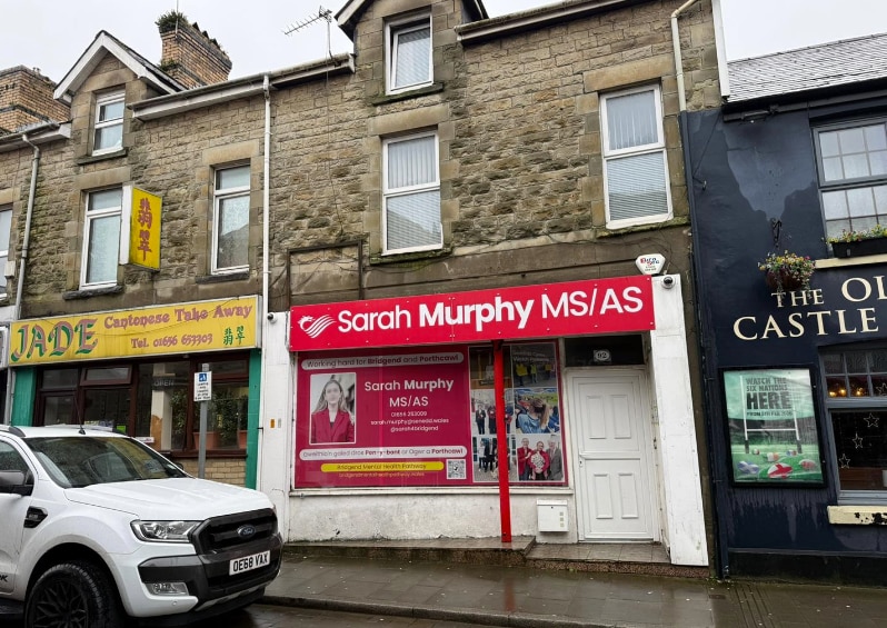 92 Nolton St, Bridgend for lease Primary Photo- Image 1 of 3