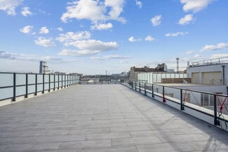 More details for 4 Rue Petit, Clichy - Coworking for Lease