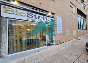 Retail in Cáceres, Cáceres for lease Interior Photo- Image 1 of 7