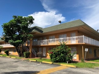 Plus de détails pour 18 Units Miami Gardens – Bureau, Local d'activités à vendre, Miami, FL