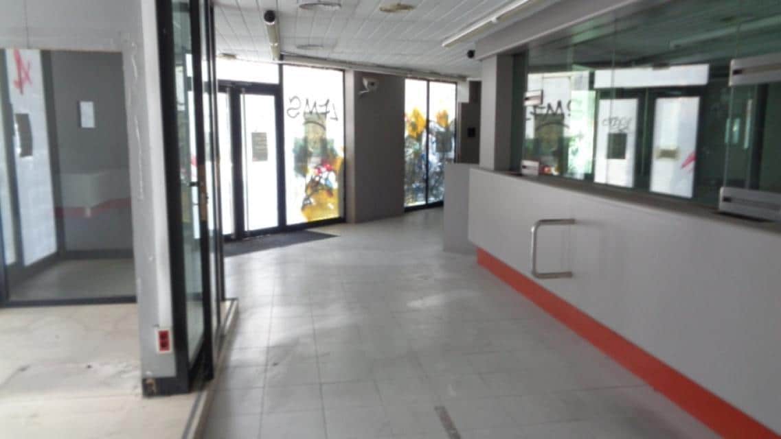 Ripollet, BAR 08291 - Unité 01 - - Photo intérieure - Image 1 of 4