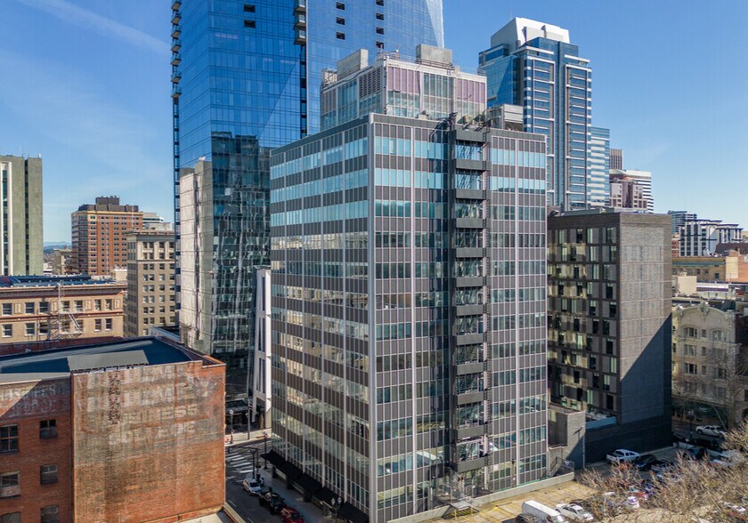 511 SW Tenth Ave, Portland, OR à louer - Photo du bâtiment - Image 1 de 10