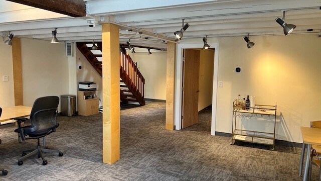 45 Walden St, Concord, MA à louer - Photo intérieure - Image 3 de 8