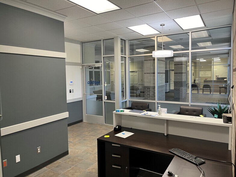 150 Venture Dr, College Station, TX à louer - Photo intérieure - Image 3 de 5