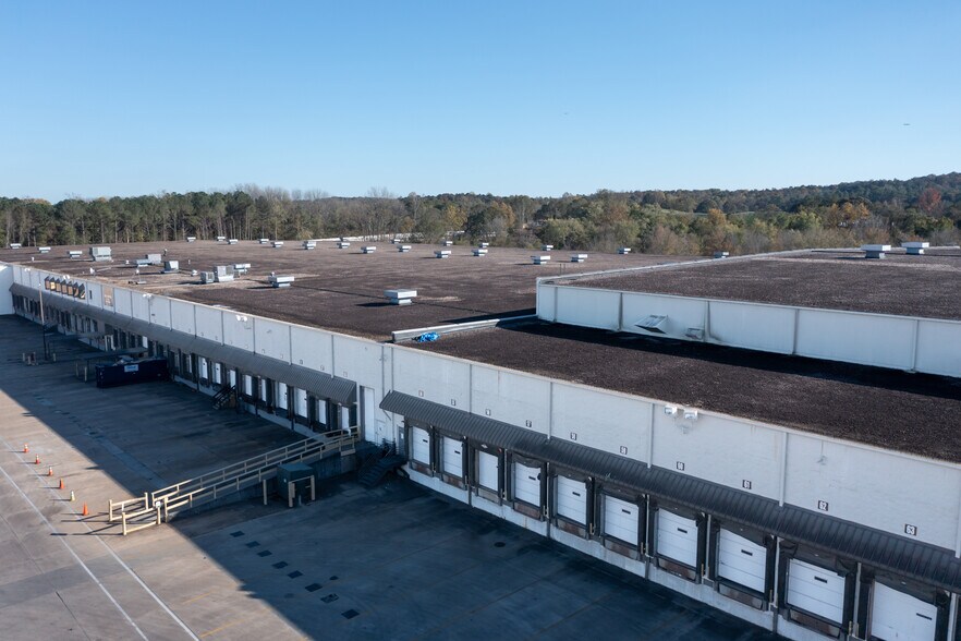 3475 International Park Dr SE, Atlanta, GA à louer - Photo du bâtiment - Image 2 de 5