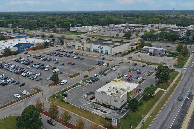 More details for 7221-7401 Lemont Rd, Downers Grove, IL - Retail for Lease