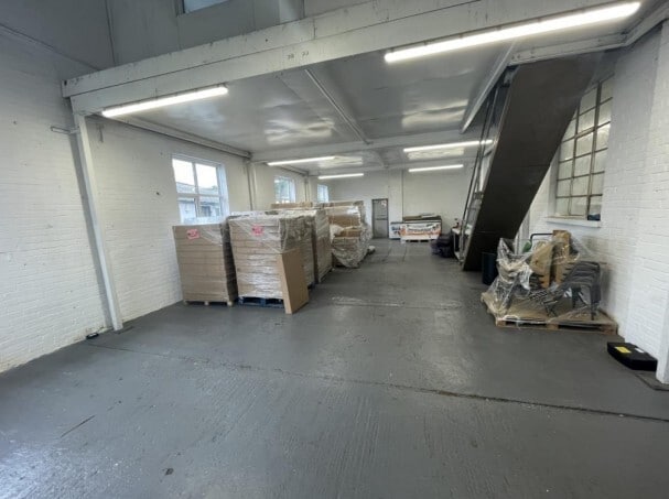 2-3 Bridge Rd, Camberley for lease Interior Photo- Image 1 of 1