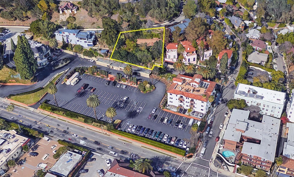 6923 Bonita Terrace, Los Angeles, CA à vendre - Photo du bâtiment - Image 3 de 4