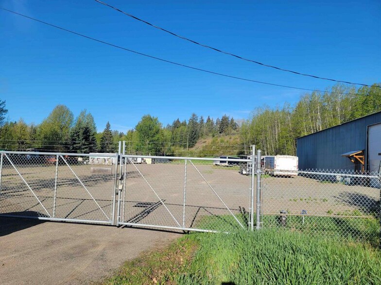 3505 Pierreroy Rd, Prince George, BC à louer - Photo du bâtiment - Image 3 de 6
