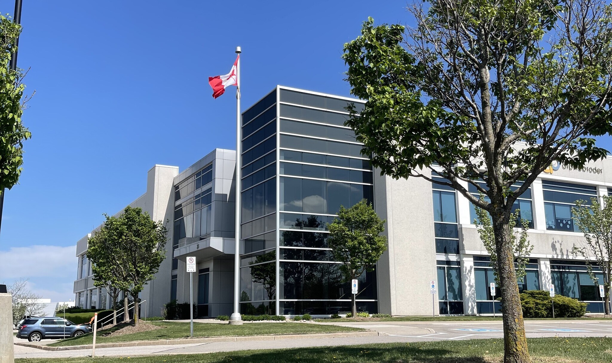 35 Orlando Ave, Richmond Hill, ON à vendre Photo du bâtiment- Image 1 de 1