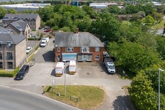 More details for 2-4 Newtown Rd, Newbury - Retail for Sale