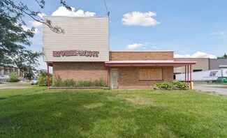 Plus de détails pour 719 N Larch St, Lansing, MI - Bureau à vendre