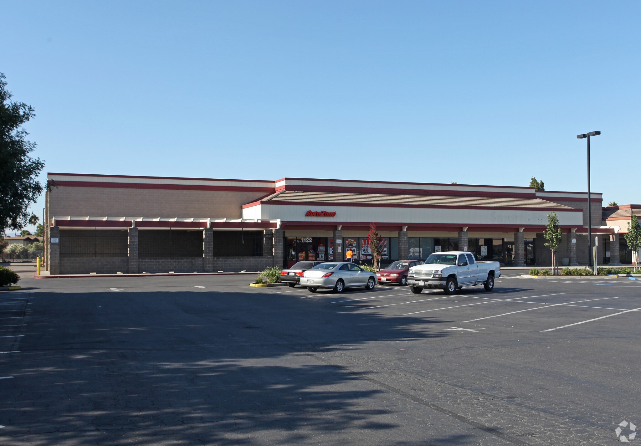 1122-1320 W 11th St, Tracy, CA for lease Primary Photo- Image 1 of 8