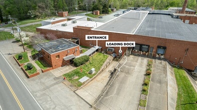 437 Dimmocks Mill Rd, Hillsborough, NC à louer Photo intérieure- Image 2 de 9