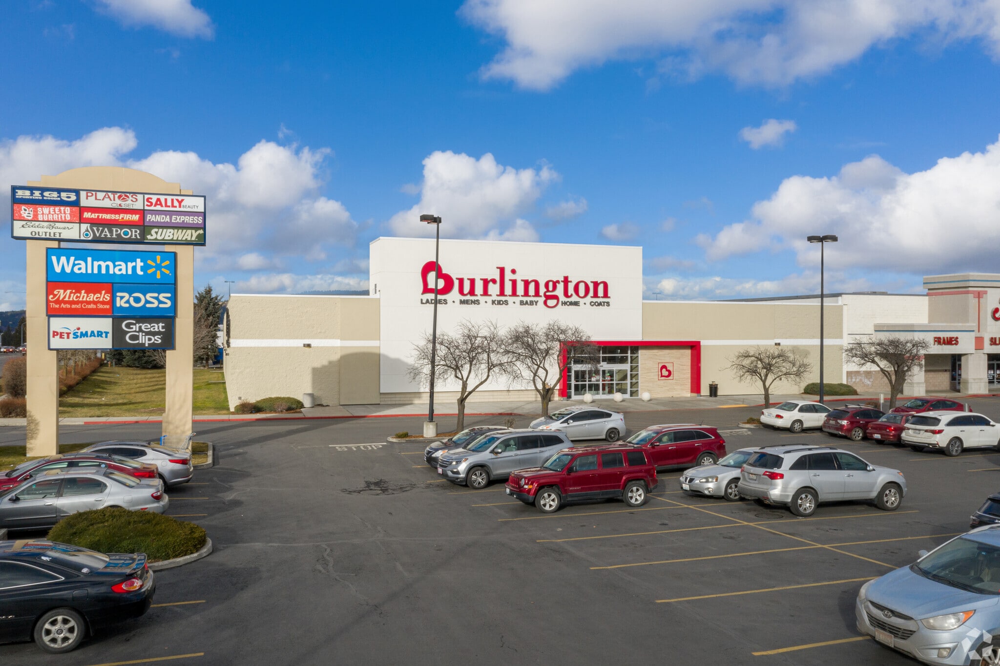 15533-15607 E Broadway Ave, Veradale, WA for lease Primary Photo- Image 1 of 14